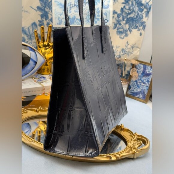 🆕 TED BAKER 🧿 NWOT REPTCON Navy Croc-Embossed Small Icon Tote Bag - Picture 6 of 15